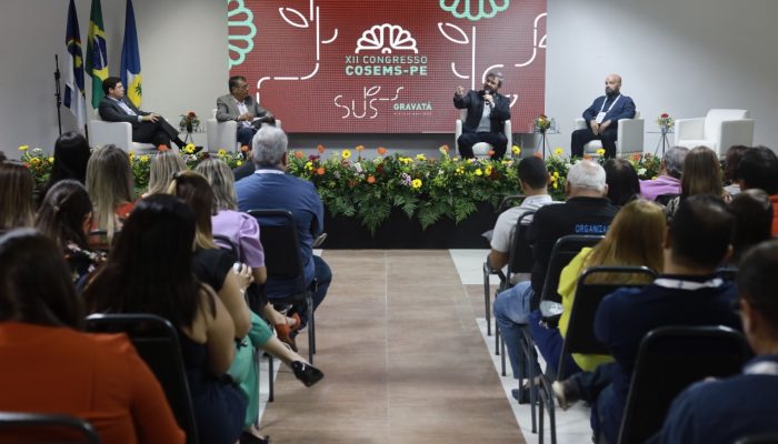 Revitalização do SUS é o foco do segundo dia do XII Congresso de Secretarias Municipais de Saúde de Pernambuco em Gravatá/PE