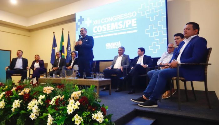 Defesa do SUS e homenagem marcam abertura do XIII Congresso do Cosems/PE