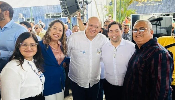 Presidente do COSEMS-PE participa da Inauguração do Hospital da Mulher do Agreste, em Caruaru