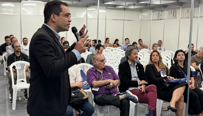 COSEMS-PE participa do 8º Congresso da Amupe e compõe mesa temática sobre Saúde Digital