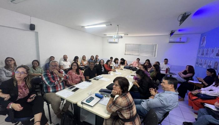 Presidente do COSEMS-PE, Elídio Moura, reúne Diretoria Executiva Ampliada para discutir pautas prioritárias do SUS em Pernambuco