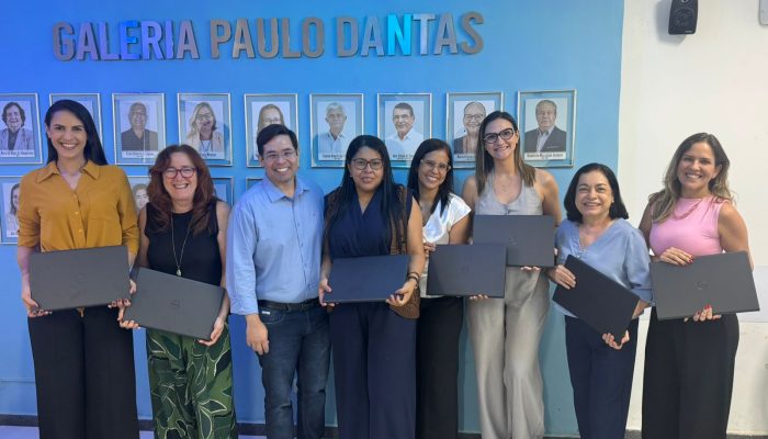 Tarde de trabalho no COSEMS-PE reforça apoio aos municípios com entrega de equipamentos e orientações sobre emendas parlamentares