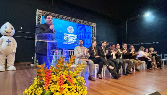 Presidente do COSEMS-PE, Elídio Moura, participa do I Seminário Integrado COSEMS-AL e reforça a importância da qualificação da gestão municipal em saúde