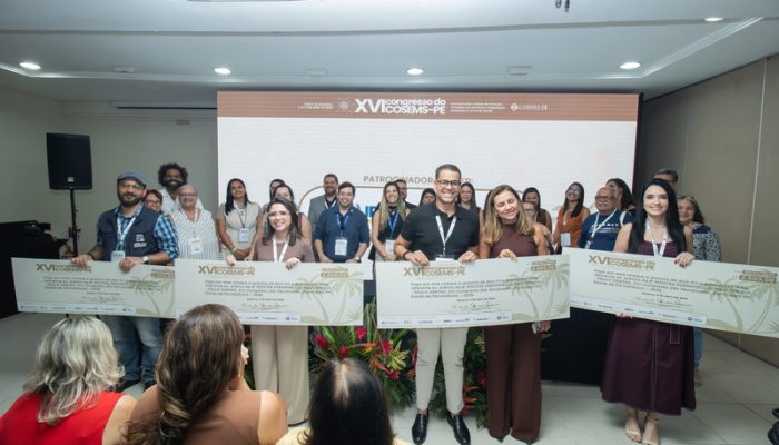 Mostra Pernambuco Aqui Tem SUS – Paulo Dantas encerra XVI Congresso em Porto de Galinhas