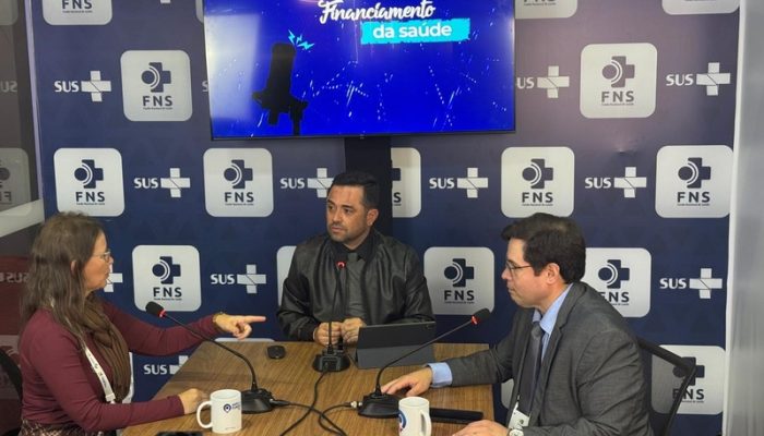 Presidente destaca desafios do financiamento e atuação do COSEMS-PE para fortalecer o SUS em podcast